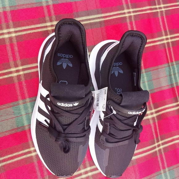 Adidas sneakers for teenagers - Picture 4 of 8